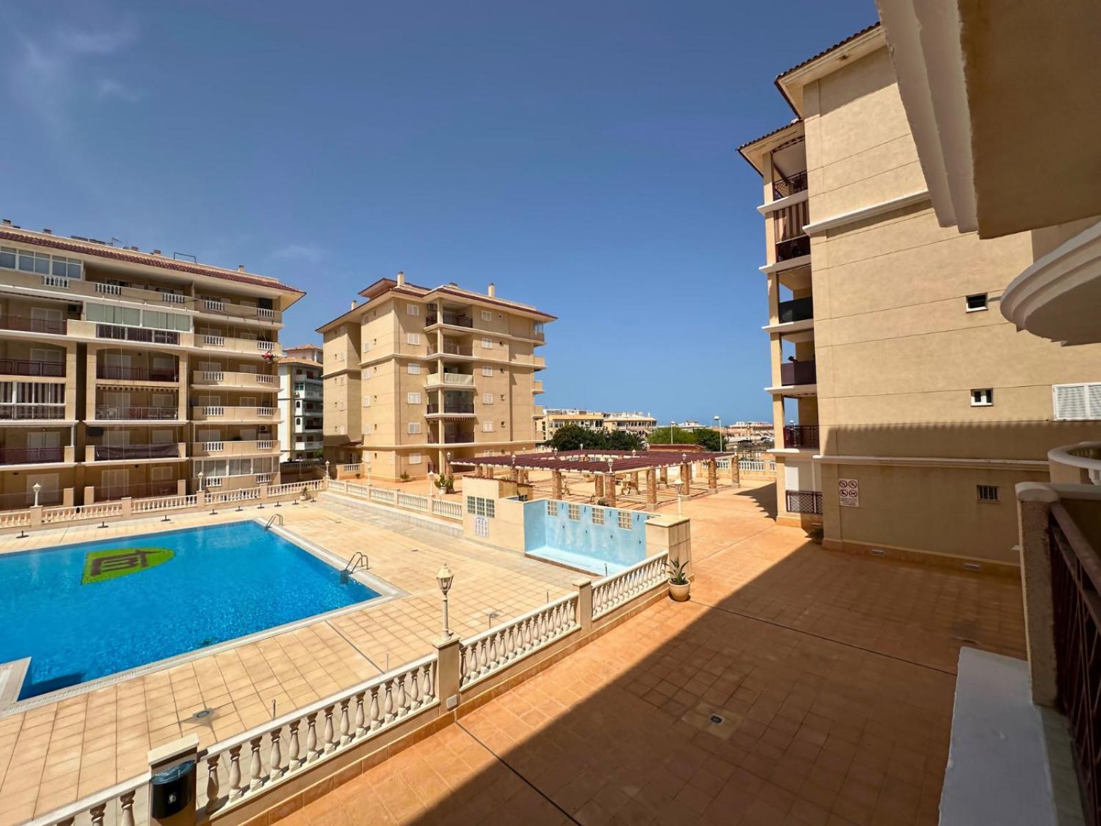 Cipres 4 Apartamento En Urbanizacion Con Piscina Τορεβιέχα Εξωτερικό φωτογραφία
